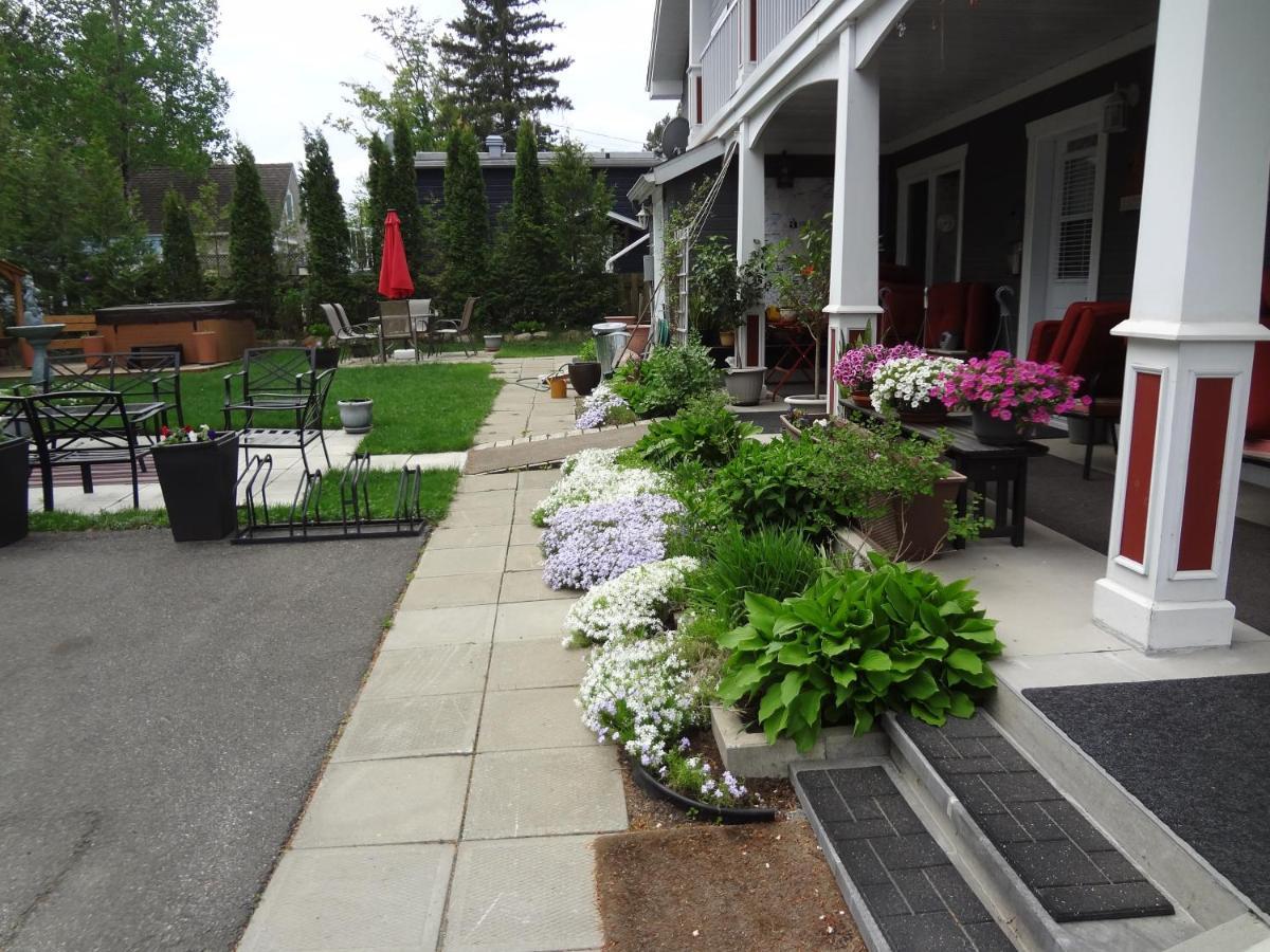 Hotel Saint-Donat Exterior foto